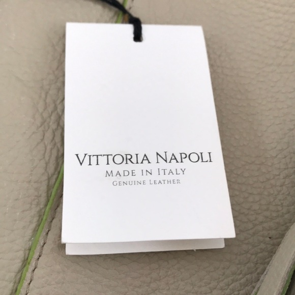 NWT: Vitoria Napoli Exquisite Pebble Leather Handbag. Made In Italy 🇮🇹 - Picture 2 of 11